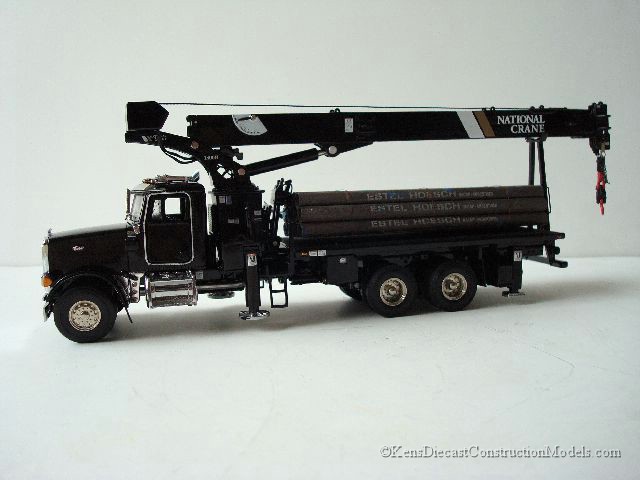 Black Peterbilt 357 National 1300H Boom Truck TWH 1:50 Scale #048-01036 New! 