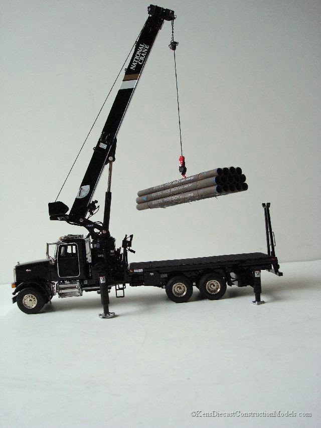 1/50 National Crane 1300H Peterbilt Truck Crane "BLACK" TWH #048-01036 
